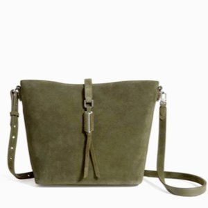 Stella & Dot Covet Sunday Bag